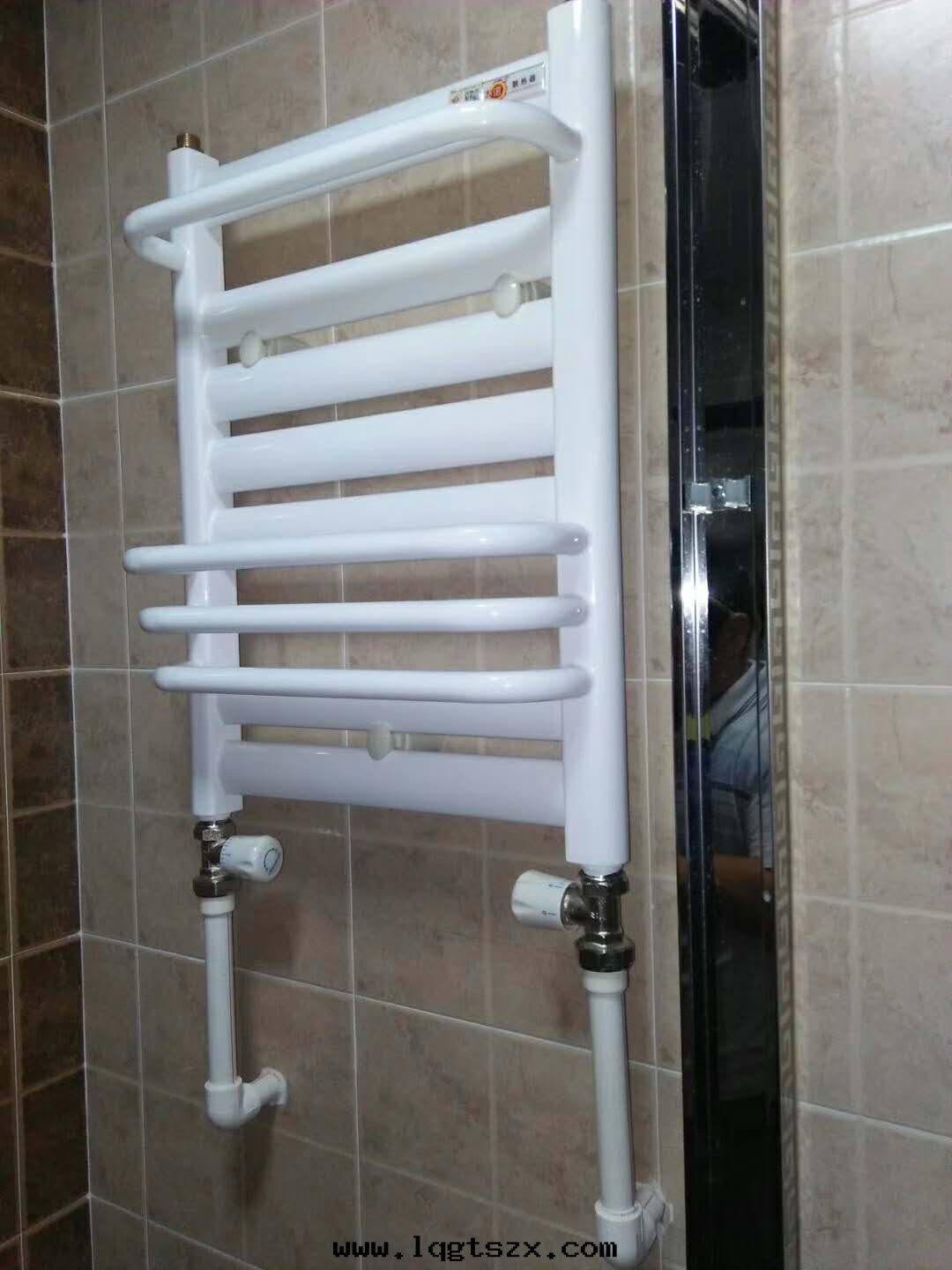 陝西(xī)暖气(qì)片安(ān)裝(zhuāng)